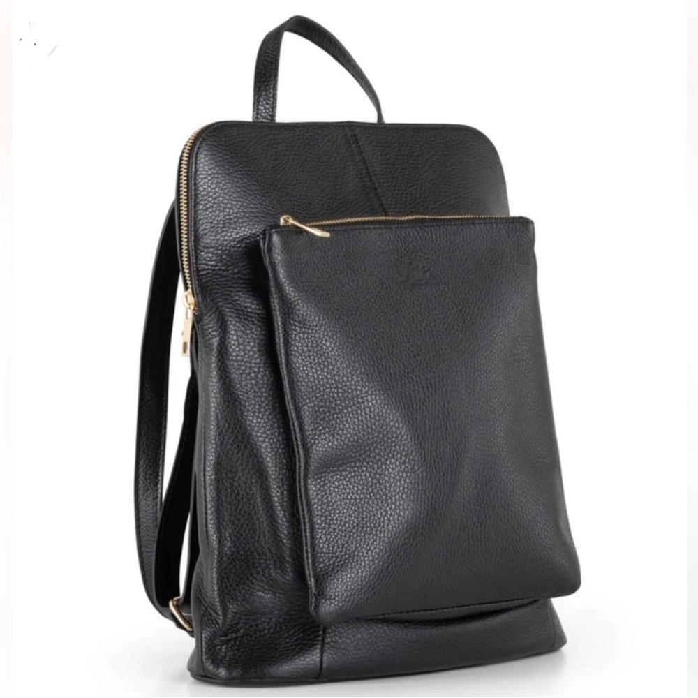 L. Credi Black Pebbled Leather
Convertible/Adjustable Backpack